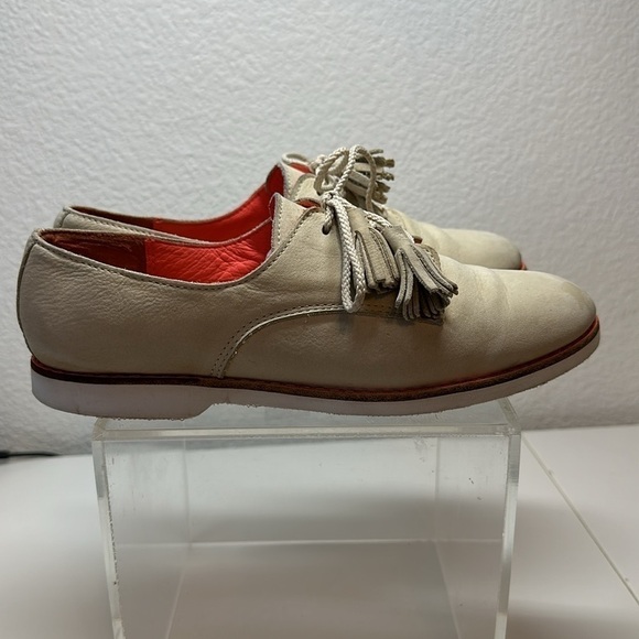 Coach Zinnia Nubuck Leather Tassel Oxford Loafer Light Sand 7 - Picture 7 of 11